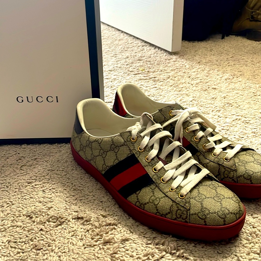 Gucci Sneakers
